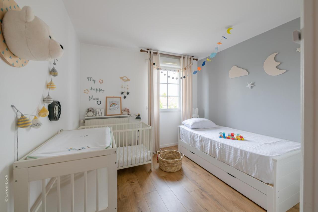 Appartamento Superb Family Duplex Clos To Disneyland Bussy-Saint-Georges Esterno foto